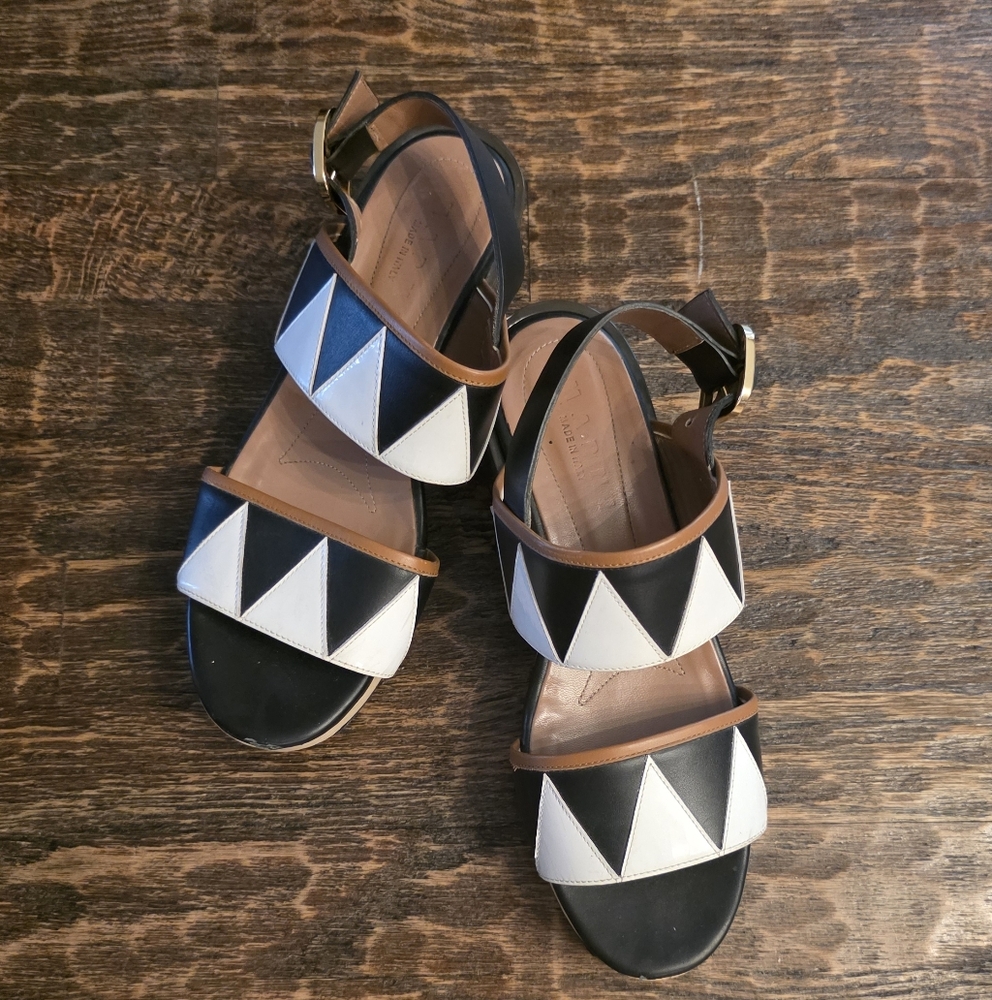 Super Cool MARNI Black And White Colorblock Sandals